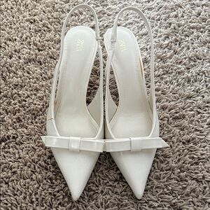 Zara White Pointed Slingback Pumps with Bow